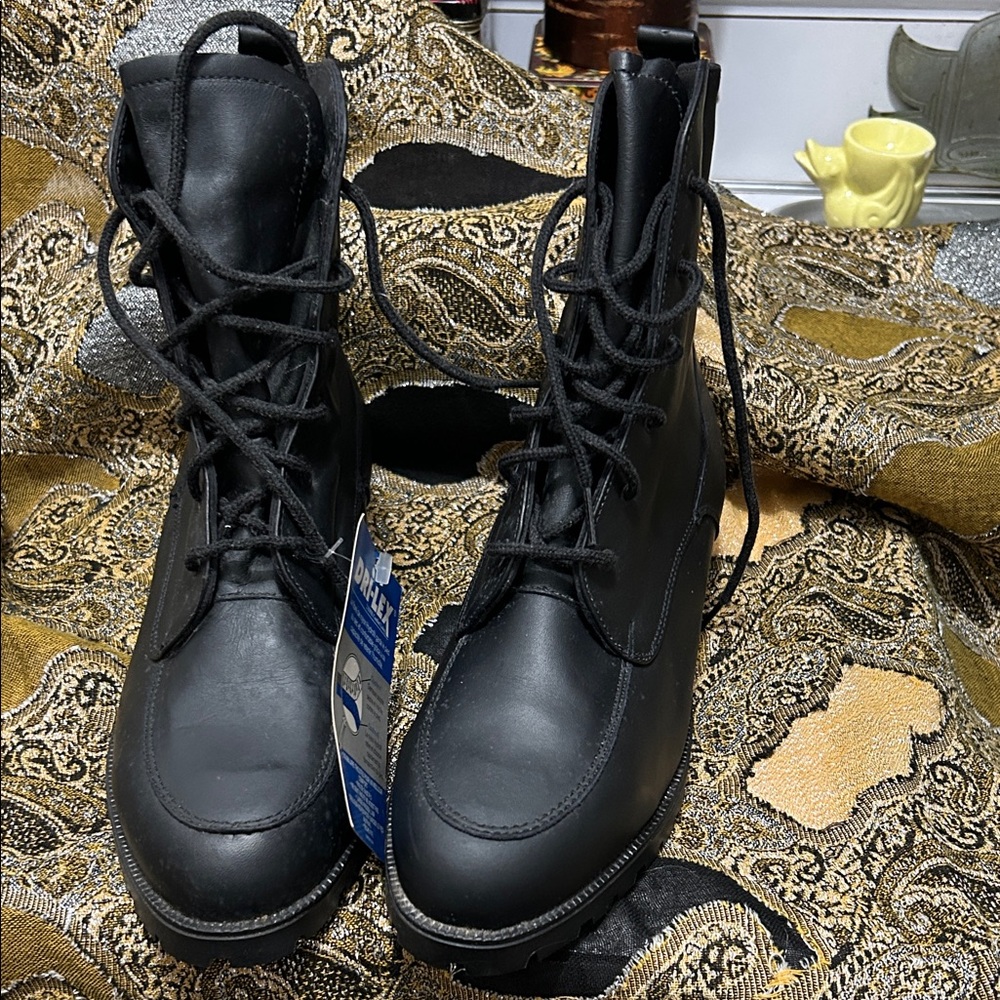 L.L. Bean Black Leather Lace-Up Boots With Dri-Lex (vintage)